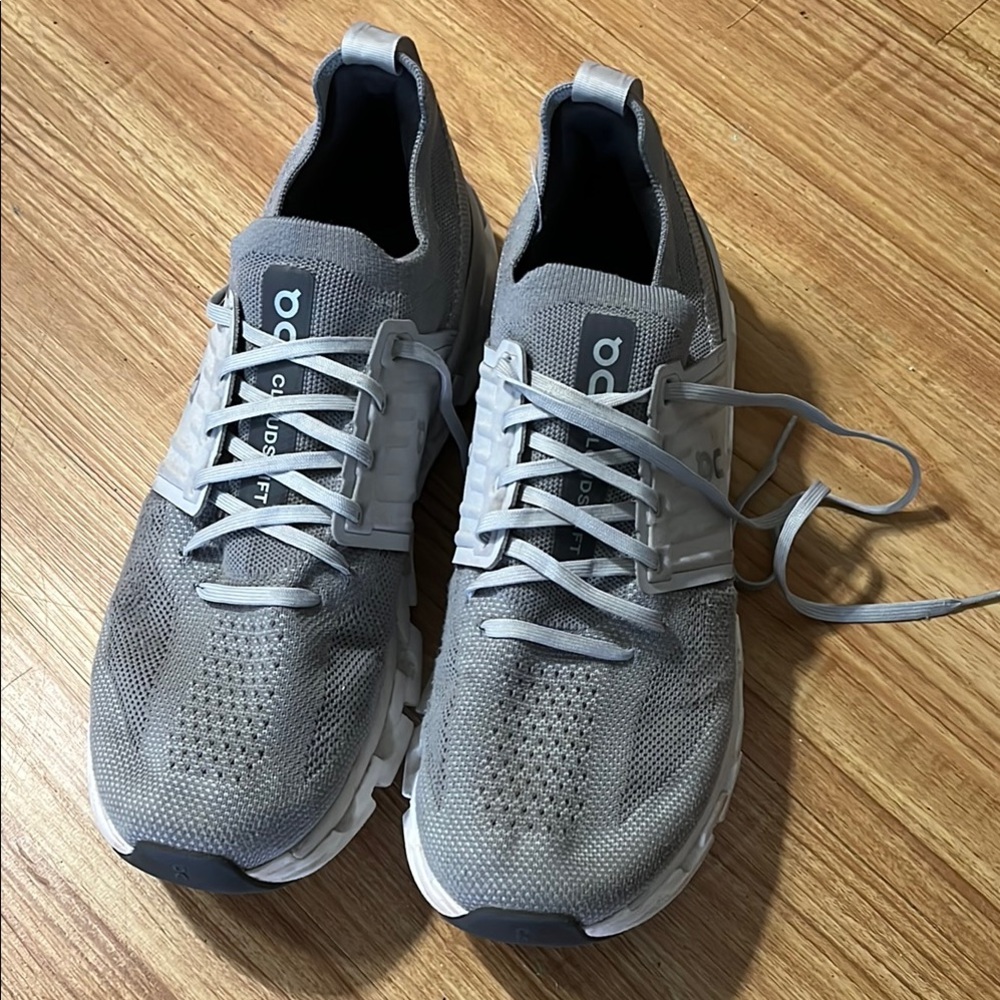 On Cloud Mens Grey Cloudswift Running Shoes size 11